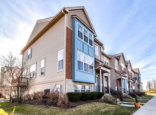 1610 Station Park Dr, Grayslake, IL 60030