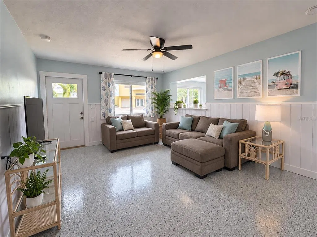 2 bed, 1.5 bath, 1064 sqft, $3,200 — Photo 3