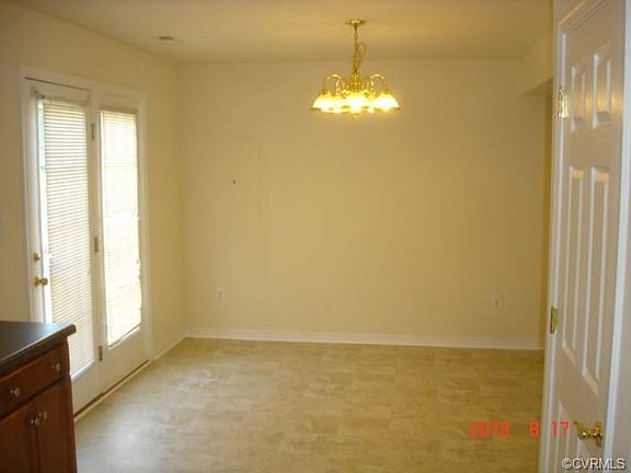5th image of 13 Carmen Ln
