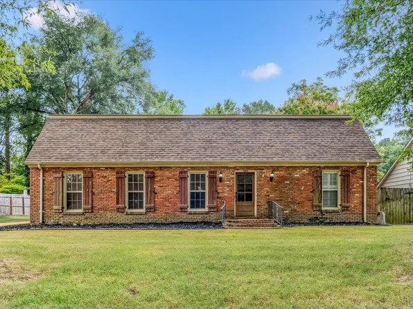 8043 Farmington Blvd, Germantown, TN 38138