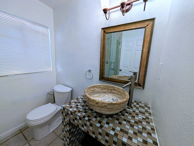 2134 Rose St #2 — Photo 6