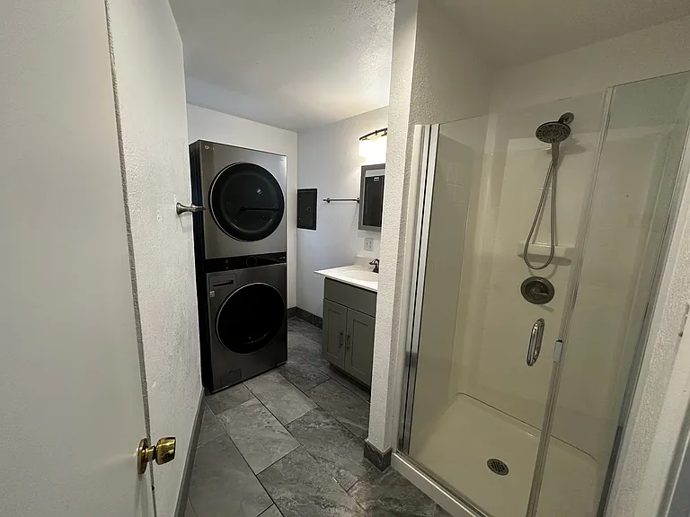 10374 Lake Summit Dr — Photo 12