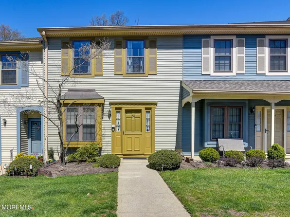 258 Grassmere Court, Aberdeen, NJ 07747