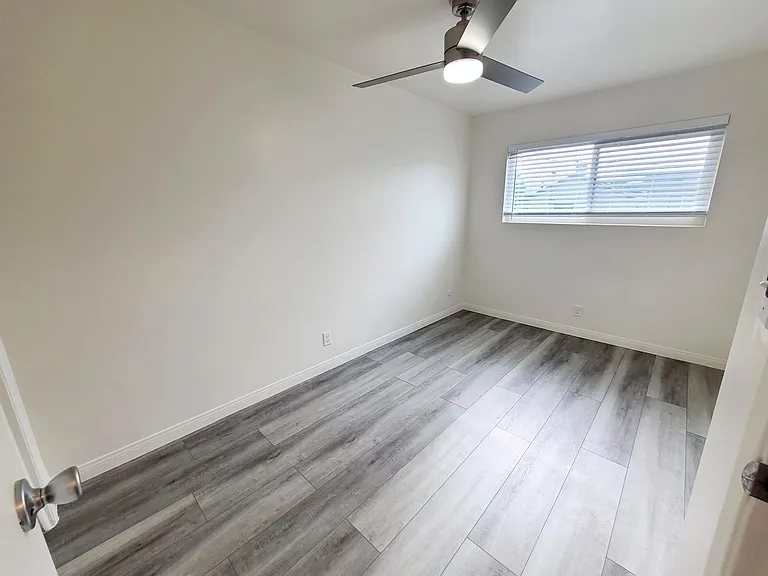 206 N Myers St #C — Photo 22