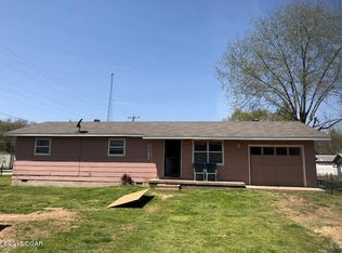 201 N 2nd St, Lanagan, MO 64847