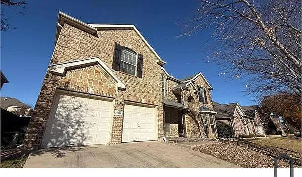 15174 Brooks Ln — Photo 3