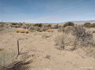 32000 Tranquility Ln, Lucerne Valley, CA 92356