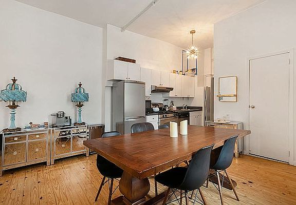 3rd image of 300 W Broadway Fl 2