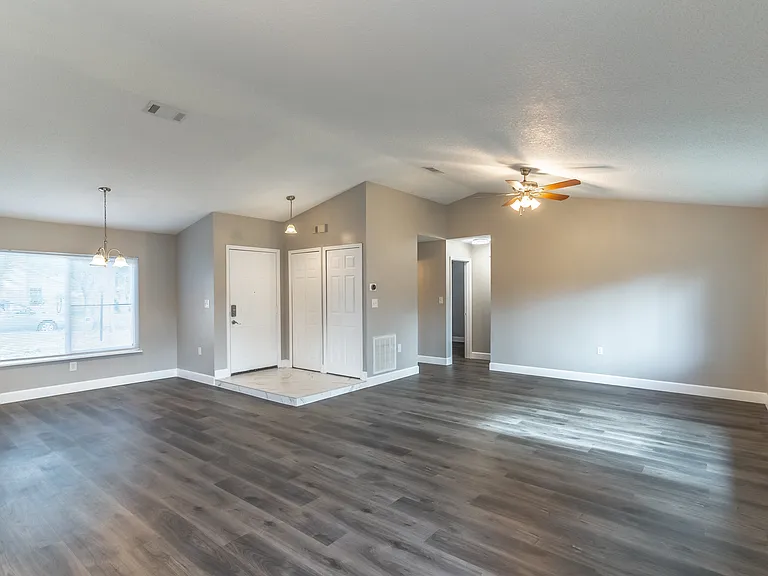 995 Wages Way — Photo 9