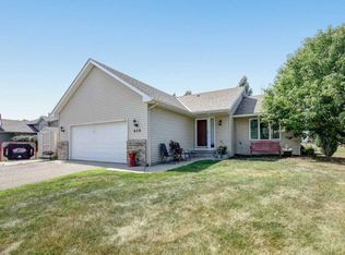 626 Griffin St, Carver, MN 55315