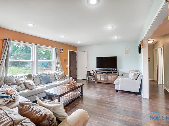 3rd image of 17337 County Road 26