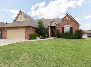 14955 Courtney Ln, Glenpool, OK 74033