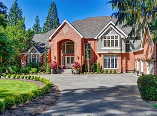 13710 220th Pl NE, Woodinville, WA 98077