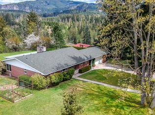 500 Ridge Rd W, Eatonville, WA 98328