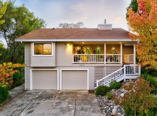 18079 Hummingbird Dr, Penn Valley, CA 95946