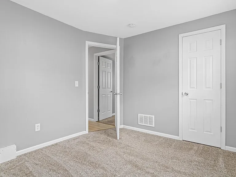 9152 Lexington Ave N #1 — Photo 11