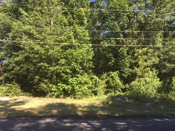 305 Ayers Dr, Summerville, SC 29485