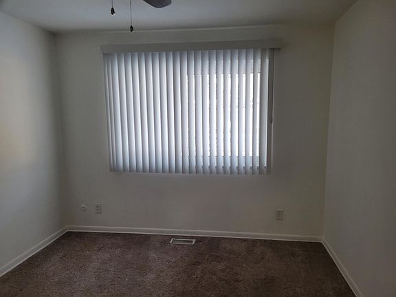 5th image of 30428 Krauter St #4