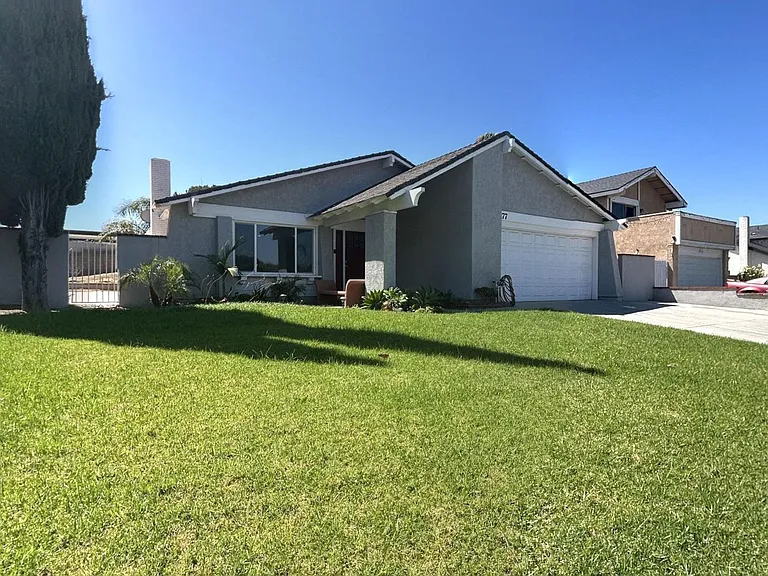 1177 Springbrook St — Photo 2