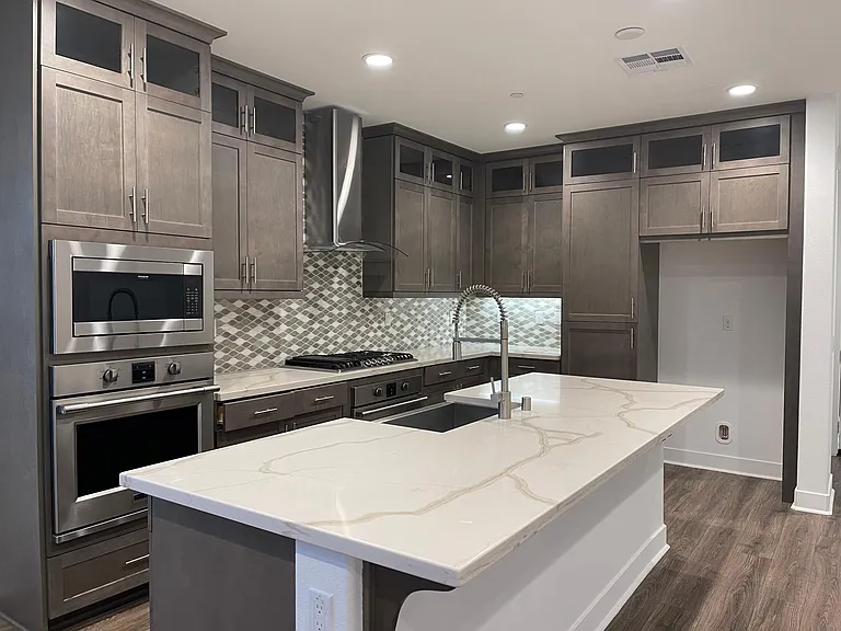 12256 Chorus Dr — Photo 4