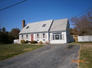 18 Kimberly Way, Cotuit, MA 02635