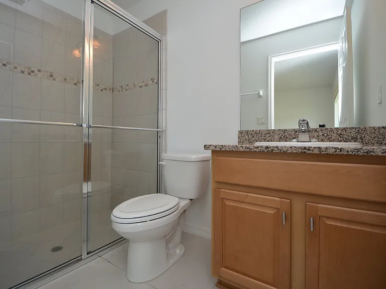 33 Rosecroft Ln #B — Photo 24