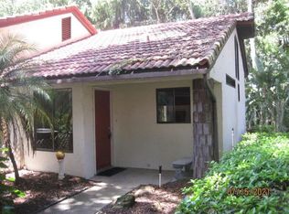 504 Clusterwood Dr, Yalaha, FL 34797