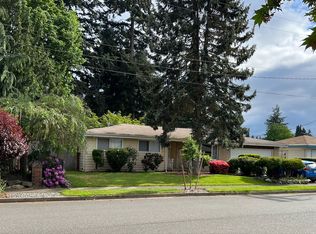 2517 NE 24th St, Renton, WA 98056