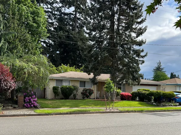 2517 NE 24th St, Renton, WA 98056