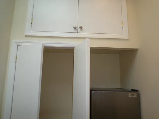 Rented by New Yorker Realty | media 26