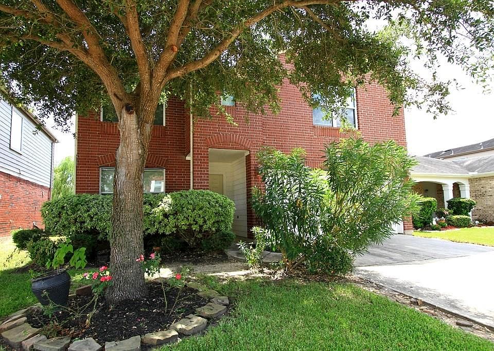18318 Valiant Brook Ct, Humble, TX 77346 | Zillow