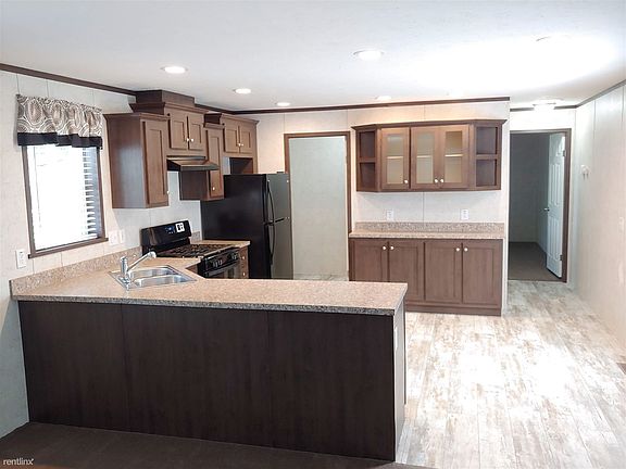 2nd image of 7 Hopi Ct