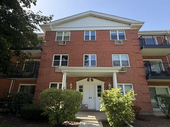 819 E Miner St Unit 3C, Arlington Heights, IL 60004