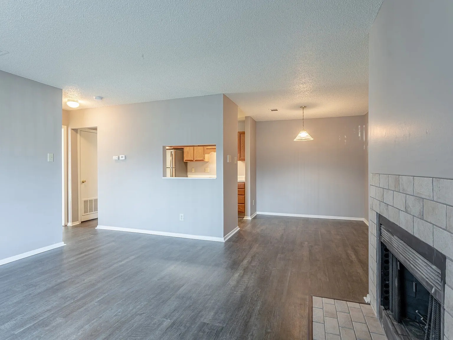 Foothills Apartments — Photo 2