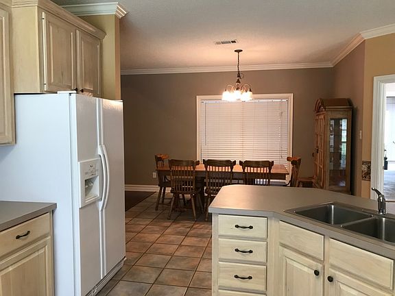 3rd image of 112 Shalimar Dr
