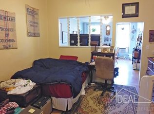211 Union Ave, Brooklyn, NY 11211