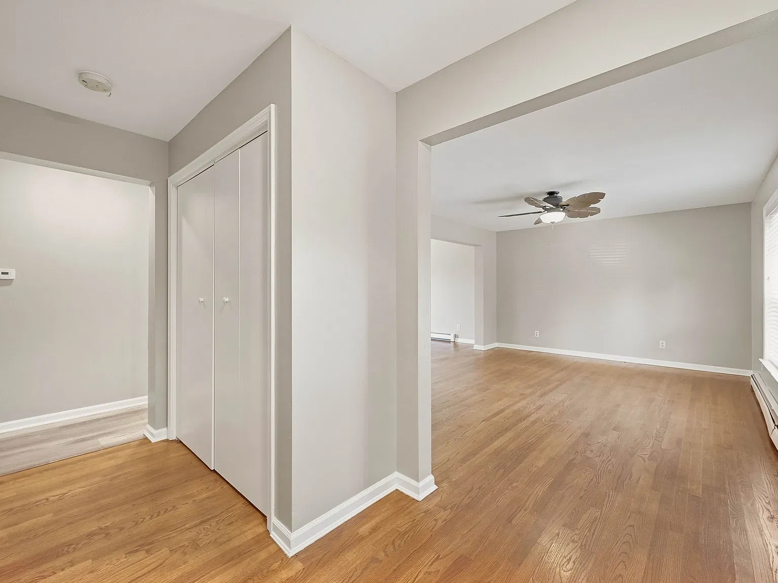 3 bed, 2912 sqft, $3,600 — Photo 3