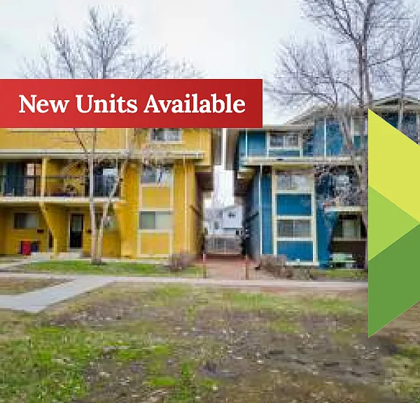 2200 Woodview Dr SW — Photo 1