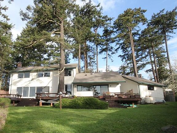 3rd image of 208 North Bay Ln