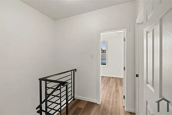 5411 Delancey St — Photo 16