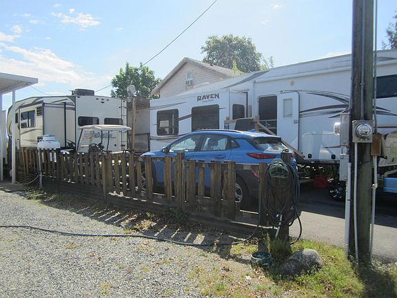 3rd image of 8400 Shook Rd #158
