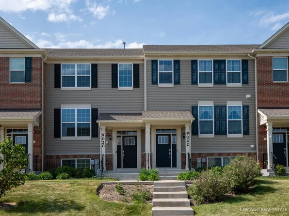 9020 Dolby St, Huntley, IL 60142