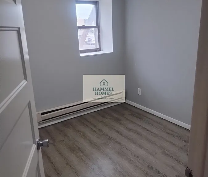 112 1st St S #3 — Photo 6