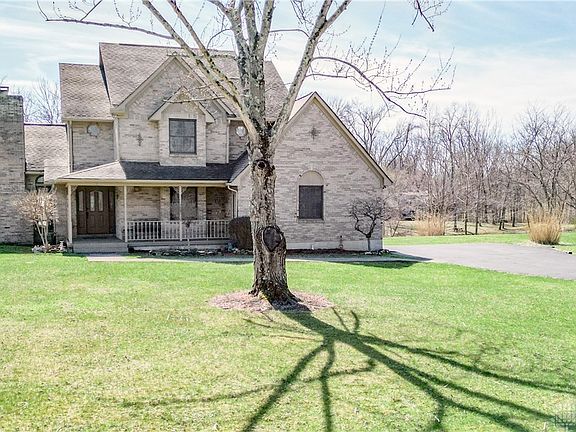 2nd image of 343 White Oak Dr