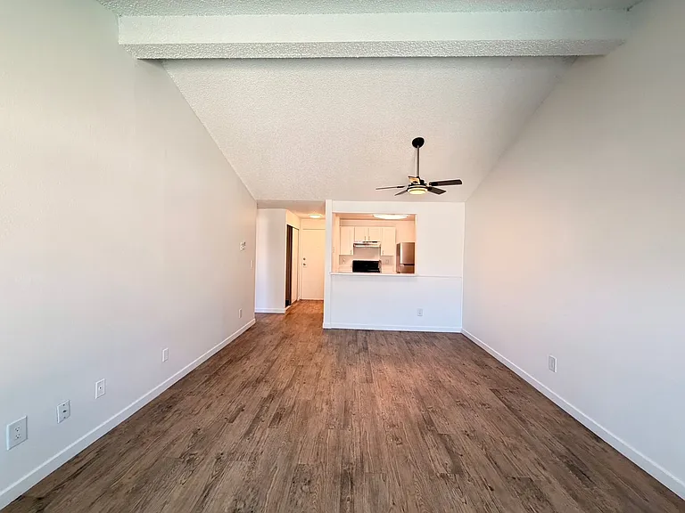 The Court at Northgate — Photo 118