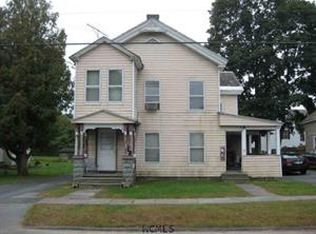 16 Center St, Fort Edward, NY 12828