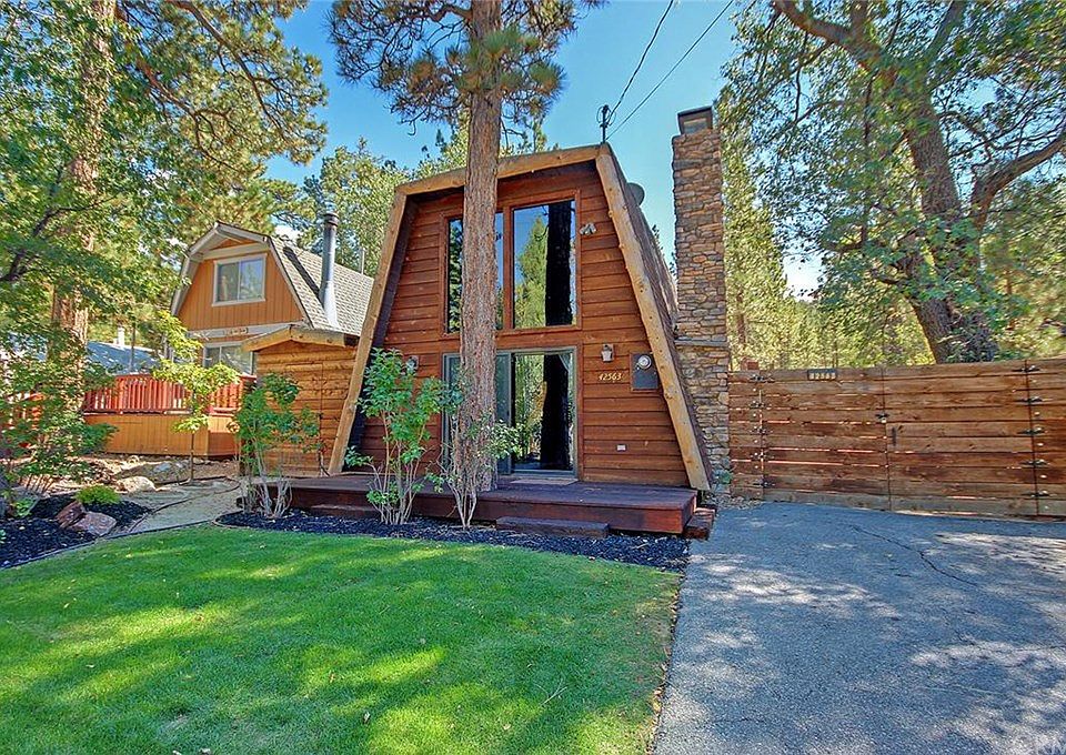 1st image of 42563 Willow Ave