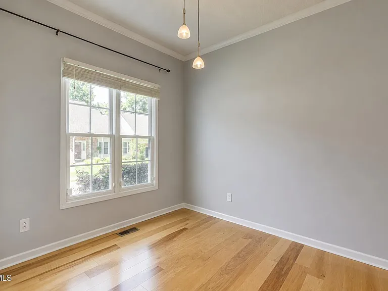 28 Cherokee Ridge Ct — Photo 7