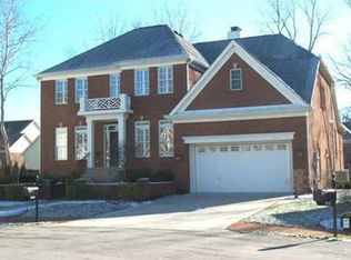 8038 Hopkins Ln, Indianapolis, IN