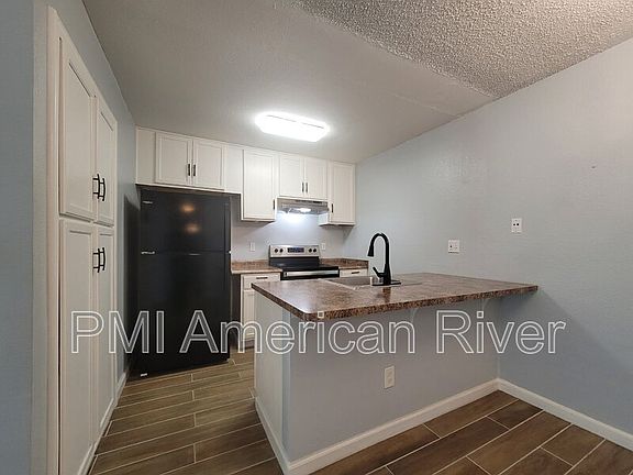 5th image of 3939 Madison Ave APT 114